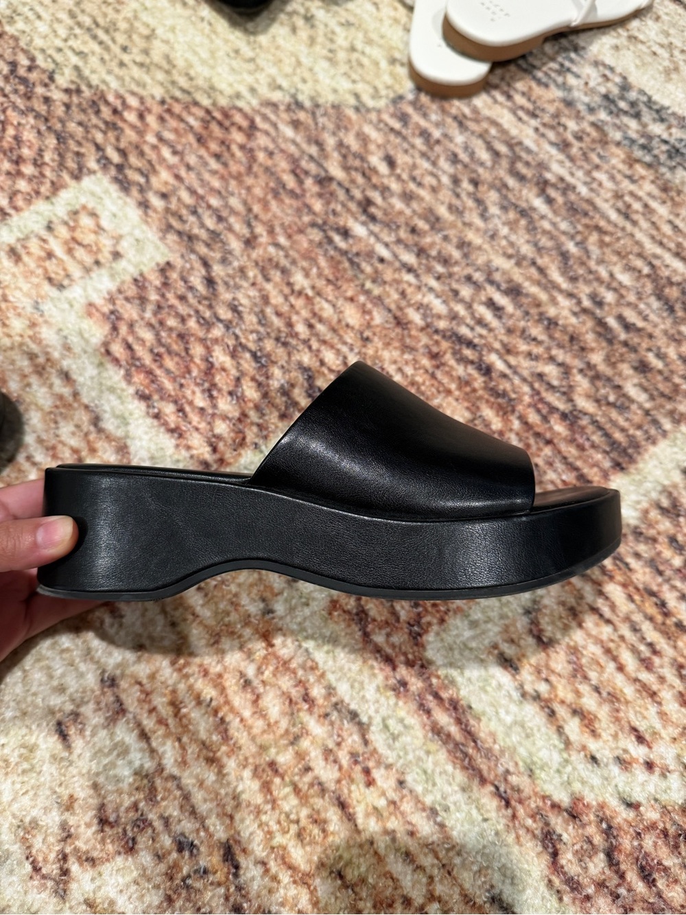 Old Navy 90s Chunky Sandal